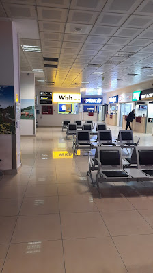 Wish Car Rental thumb 5